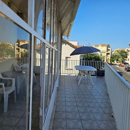 Les Cigognes Apartmán