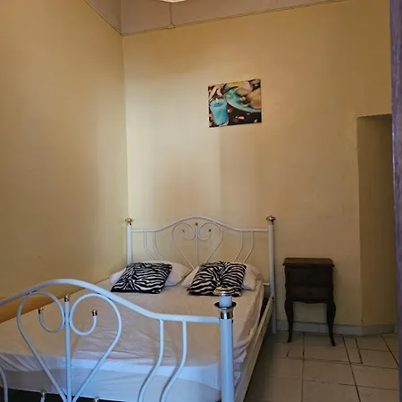 Les Cigognes Apartmán