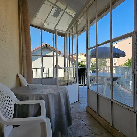 Les Cigognes Apartmán *